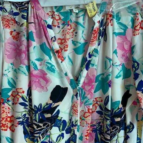 Yumi Kim romper size M just came from the cleaners - Picture 2 of 5